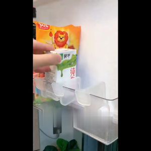 BW-C1126 Sekat Pembatas Kulkas Refrigerator Divider Sekat Partisi Serbaguna / Organizer Rak Lemari