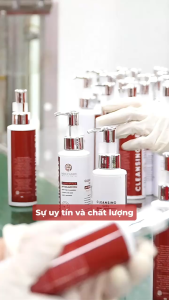 Gel Rửa Mặt Dịu Nhẹ AHA Làm Sạch Sâu CLEANSING GEL MISS CANDY 120mlLàm Sạch Bụi BẩnGiảm NhờnNgừa Mụn & Cân Bằng Độ PH Cho Da - Phụng Nguyễn 168