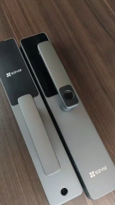 Khóa vân tay thông minh Ezviz DL05 nhiều cách mở khóa tích hợp chuông cửakết nối với camera Ezviz