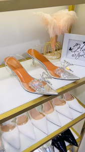 (Form bé-lên 1 size)Giày cao gót bít nơ T đá HALEY STORE gót trụ 7cm quai kéo bít mũi nơ đính đá tiểu thư cô dâu đi tiệc