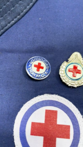 ผ้าพันคอยุวกาชาด ผ้าพันคอ ยุวกาชาด อุปกรณ์ยุวกาชาด โลโก้ยุวกาชาด สีกรม ติดตรากาชาด พร้อมส่งด่วน