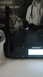 Mic Wireless SH GLXD4 Handle / Microphone Mik SH GLXD 4 Handheld Bisa Ganti Frekuensi