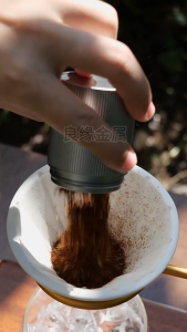 High Precision CNC Coffee Grinder Stainless Steel Manual Conical Burr Coffee Bean Grinder With Hand Crank Portable Espresso Grinder For Camping Or Travel