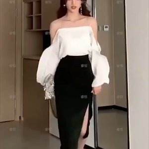 Redstar - Bra Kemben Seamless Tanpa Tali Anti Slip Pakaian Dalam BH Wanita Bra36