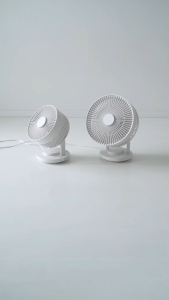 MUJI Oscillating Circulator Fan L S24
