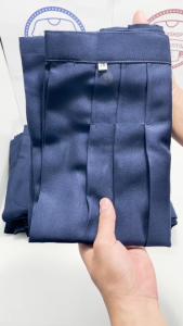 กระโปรงนักเรียน สีกรมอ่อน ผ้ามัน ผ้ามันเงา 6 จีบ กระโปรงเด็กประถม ทนทาน ไม่ซีดง่าย ใส่สบาย ยับยาก