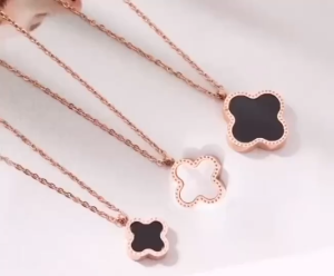 Kalung Titanium LV Vintage: Fashion Korea Style Premium Elegan