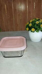 CHOBIG Mangkuk Kotak Kaca 450ml Dengan Tutup Square 13cm SQB