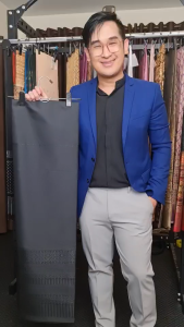 17.ผ้าไหมแกมฝ้าย ผ้าทอทั้งผืน ลายยกล้านนาดำ