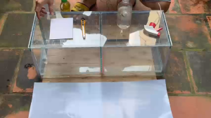 Tranh Bể Cá 3D Decal Dán Hồ Mẫu Câu Đối Về Cha Mẹ Tặng Tem Cảnh Báo