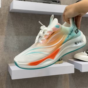 (FREE BOX) Sepatu Pria Sneakers Olahraga Shoes Casual Sport Kekinian JL122888