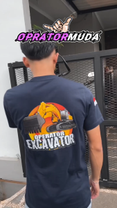 Kaos OPERATOR EXCAVATOR BARU ALAT BERAT KOMATSU SUMITOMO HITACHI KOBELCO CAT - HSHCloth