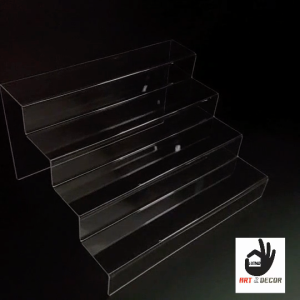 ชั้นวางของอะคริลิคใส ชั้นวางโมเดล แบบบันได4ชั้น วัสดุหนา วางโมเดล สำหรับวางของตั้งโชว์ มีสินค้าพร้อมส่ง