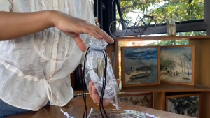 Pouch Kosmetik Serut Mika & Drawstring Bag: Pilihan Tas Kosmetik Murah