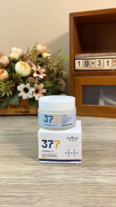377 祛斑面霜 Whitening And Freckle Removing Cream 30g To Lighten Skin Tone Nicotinamide Beauty Salon Freckle Removing Face Cream
