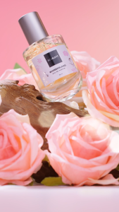 Scarlett Whitening Eau De Parfum Wonderland 30ml