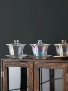 Chén Khải Tiềm bằng Thủy tinh vẽ vàng họa tiết Trúc Cúc Mai Lan (200 ml)