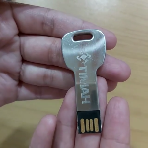 Flashdisk FDMT15 USB Metal Kunci Promosi
