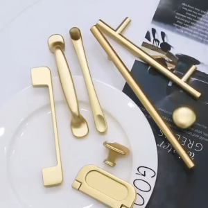 Modern Door Gold Knobs and Gold Handles for Furniture Cabinets and Drawers Aluminium