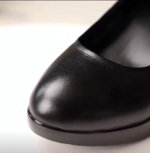 New School Shoes Comfortable Breathable Black Shoes for Women Soft Leather Shoes with Medium Heels Footwear Walking Shoes High Heels Girl Stylish