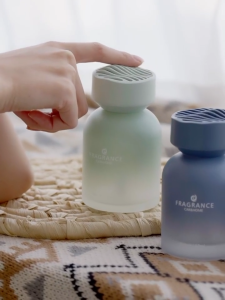 天缘阁120ml Car Perfume 严选 車載香薰 carori 香百年汽車香水車香水香百年 車內裝飾用品大全可爱 Car Fragrance Car Perfume Car Fresheners 车内香水