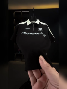 Kaos Kerah Polo Shirt Pria Polos Lengan Pendek Zipper Putih hitam korean style baju kaos loose kekinian atasan casual t shirt Kaos Polo Shirt V Collar V-Neck Kaos Polo Model Korea | Kaos Pria Berkerah Half Zip