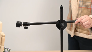 Stand and Phone HolderOverhead Phone Stand with light 1 Phone Holders2700-6500K3 Color ModesAdjustableLive Stream