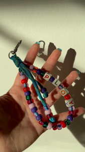 MUMU Keychain - Blueberry Gin