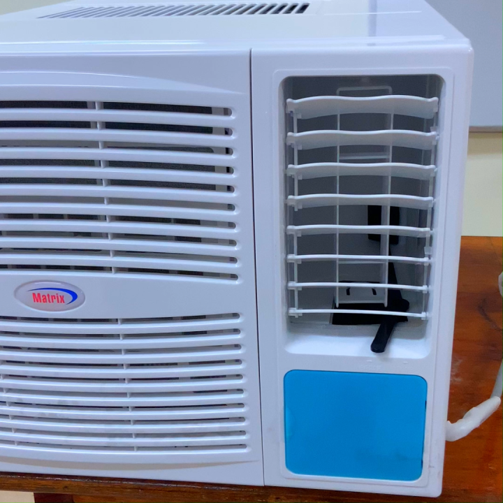 Matrix Aircon Shop PH - MX-KC35 Matrix 1.5HP Window Type Air Conditioner , featuring powerful cooling capacity, energy efficiency, and quiet operation. Enjoy eco-friendly refrigerant, easy installation, and aircon for small room