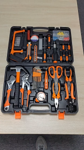 กล่องเครื่องมือขนาดเล็ก ชุดเครื่องมือช่าง 100ชิ้น 108ชิ้น ชุดเครื่องมือ ชุดช่าง เครื่องมือชุด ชุดบล็อกประแจ ชุดเครื่องมือช่างไฟฟ้า ไขควง ประแจ เลื่อย