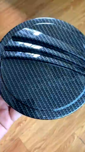 Ốp nắp bình xăng carbon xe Fadil 2019- 2021 vân cacbon cao cấp