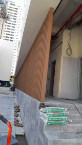 KSWOOD เหล็กฉาก เหล็กยึด เหล็กติดไม้ระแนง แข็งแรง หนา ทนทานไม่เป็นสนิม สีดำ (ขายเป็นแพ็ค)