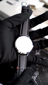 Jam Tangan Pria Alexandre Christie Primo Steel AC 1014 MDLSSSL White Dial Black Leather Strap