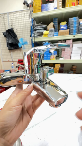 Keran Air Stainless Steel Kran Valve Panas Dingin