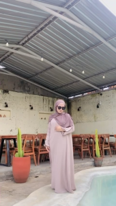 Mahalini Abaya Dress Gamis Batwing: Bahan Katun Berkualitas & Desain Elegan