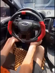 Bọc Vô Lăng Sparco Đủ Size Màu Cho Các Dòng Xe Hơi Từ 4 Chỗ Đến 16 Chỗ Hiện Nay