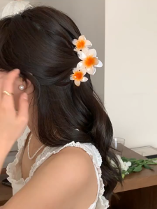 BF-C1152 Jepit Rambut 3 Bunga Kamboja Frangipani Hairclip / Hair Claw Jedai Kamboja Triplet Bunga 3