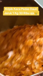 Kripca keripik kaca pedas daun jeruk 1 kg