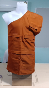 อังสะ 7 กระเป๋า ผ้าหางกระรอก ยับยาก ใส่สบาย ( อังสะพระ อังษะ เณร เสื้อ ผ้าพระ ) โชคดีโปรดักส์ สังฆภัณฑ์