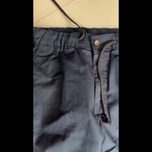 ขายาวผู้ชาย ทรงกระบอกเล็กเอวยืด J40 ผ้ายูนิโคล่ มีเชือกผูก สีไม่ตก เอว28-36