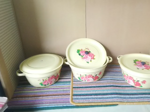 Panci Tutup Enamel 20 - 22 - 24 - 26 / Panda / Enamel