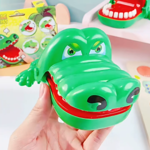 Crocodile Bite Fingers Prank Toys Crocs Snapping Finger Games Crocodiles Bitting Hand Lucky Toy / Buaya Gigit Jari