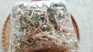 1kg rễ cây bạch đồng nữ mò trắng sấy khô