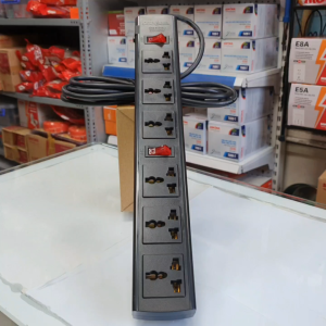 Ổ Cắm Điện 6 Lỗ 3 Chấu Đa Năng Lõi Sứ Có Breaker Tự Ngắt Điện Quá Tải 6T SOPOKA