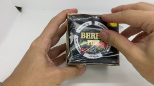 เบอร์รี่ พลัสเอ็กซ์ตร้า ไวท์เทนนิ่ง Berry Plus Extra Whitening Cream 20 g