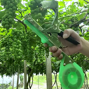 Moketa Tapetool Hand Tying Machine Alat Pengikat Lanjaran Tanaman