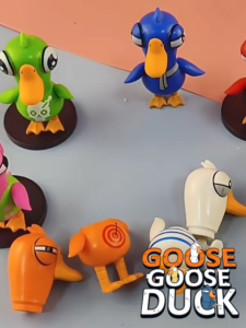Action Figure GOOSE GOOSE DUCK set - Miniatur Figur Topper Kue Pajangan Mainan Game Gose Bebek Impostor Banban