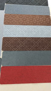 แผ่นรองบันได พรมดักฝุ่น ไนลอน TPR/PVC 76*20 ซม.พรมกันลื่นบันได เก็บฝุ่นเก็บเสียงดี Rugs & Carpets Stairs