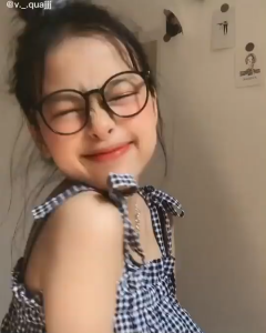 Kính Mát Nam Nữ Mặt Tròn Tuổi Teen Gọng Kính Cận Thời Trang Hot Trend