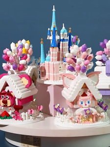 ตัวต่อ รูปดิสนีย์บอลลูนเฮ้าส์ Disney Balloon House 1200+ชิ้น ของเล่นเด็ก ของขวัญให้เด็ก